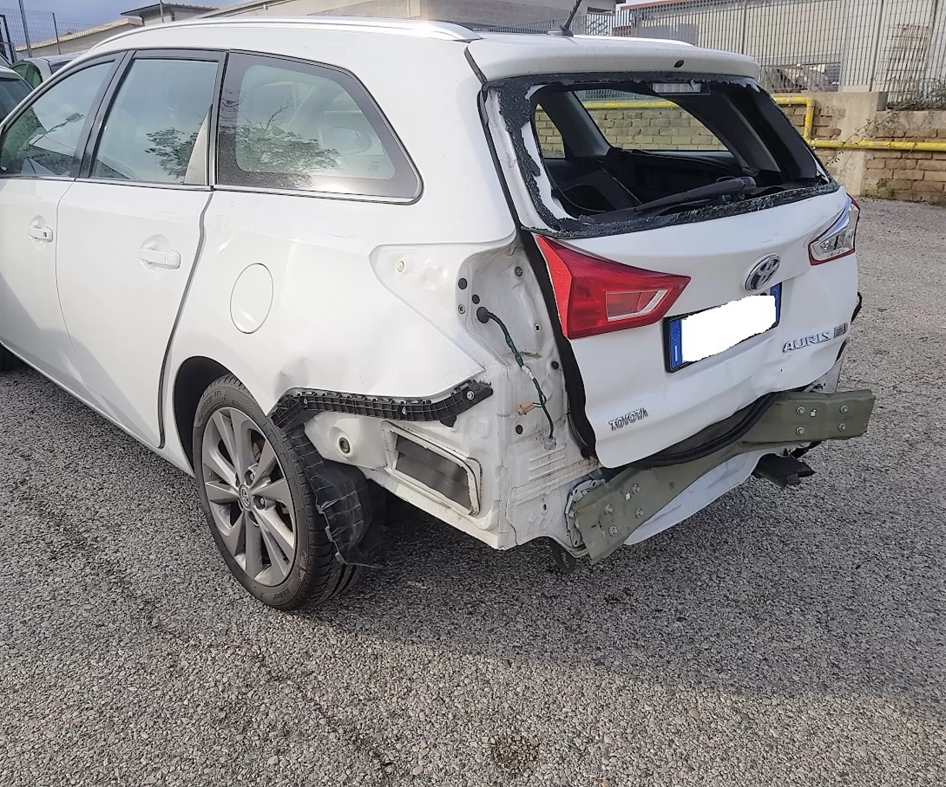 Toyota Auris 1.8 Hybrid 99cv anno 08-2014