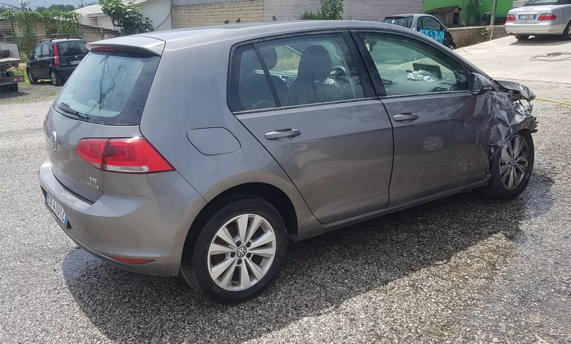 Volkswagen Golf 1.6 tdi 105cv anno 05-2013